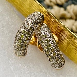 18k diamond earrings thick